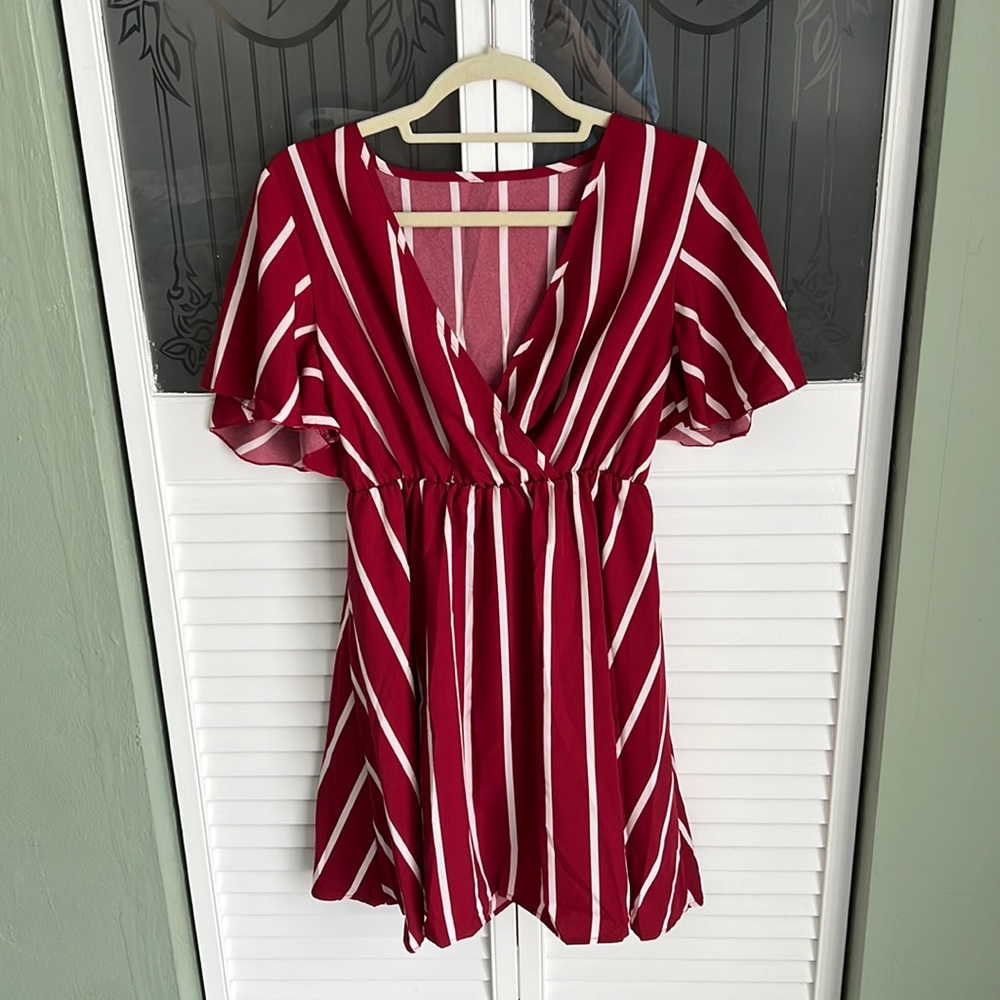 Beach cover or a light day dress size small